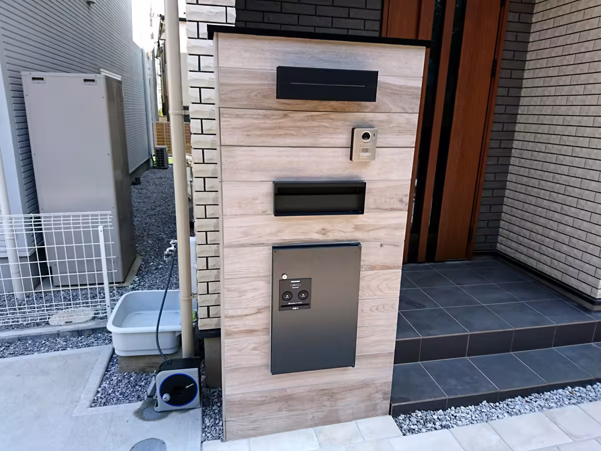 H様邸・玄関アプローチ・門柱 施工例