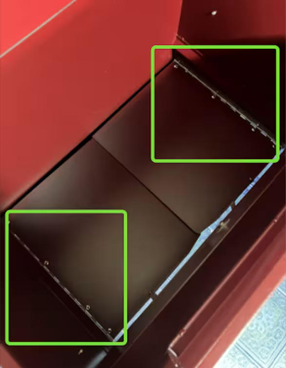 宅配ボックスBrizeboxの内部画像