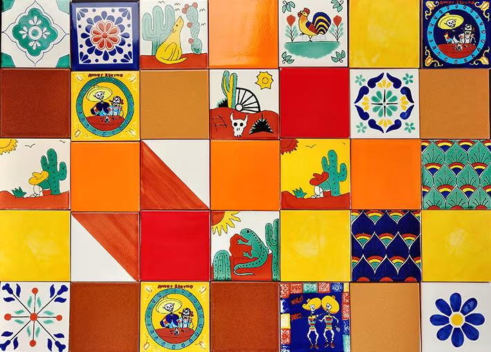 ボウクスのハンドメイドMEXICAN TILEタイルを使った空間